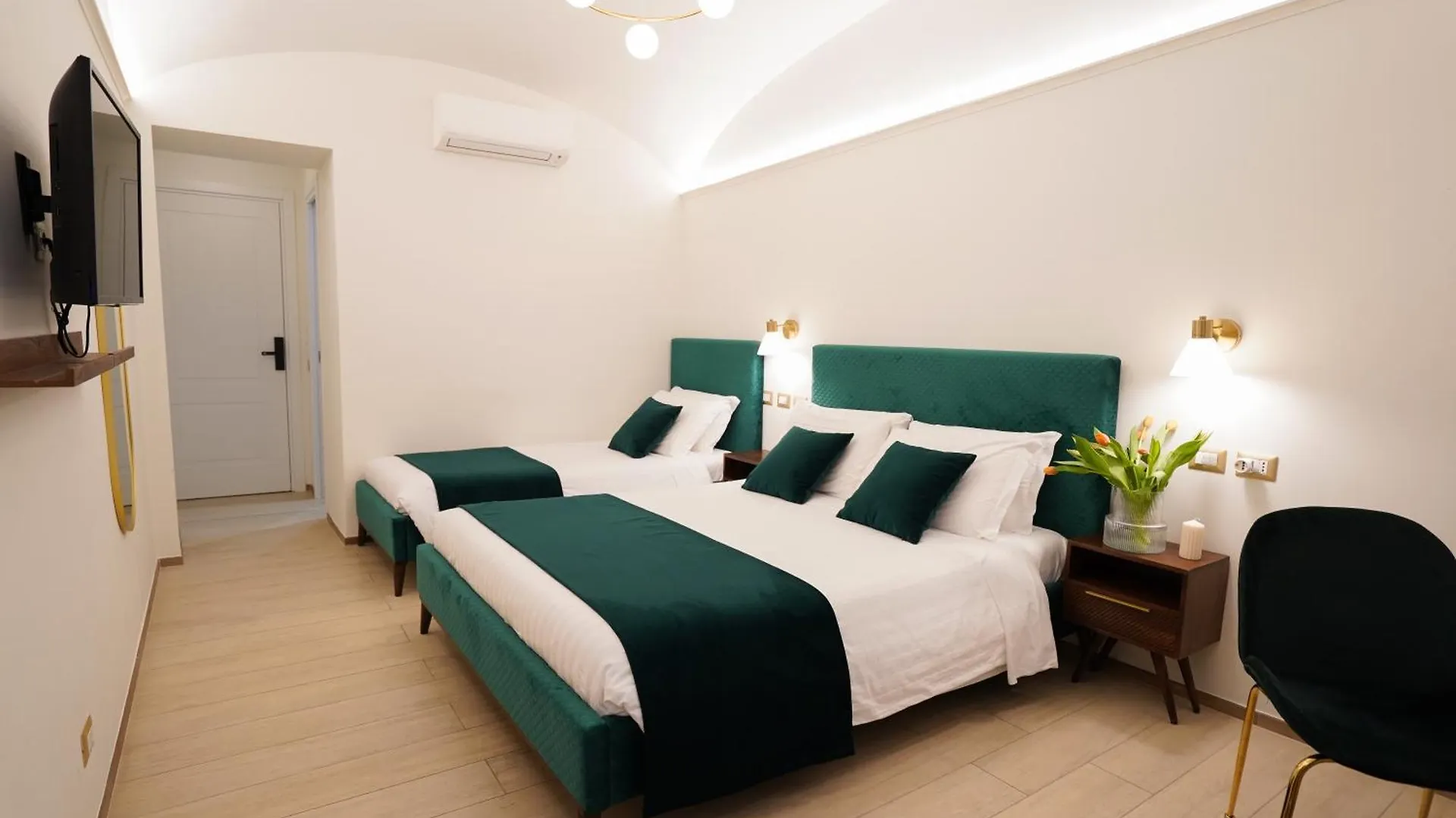 Charm&Bella Guesthouse Rzym Pensjonat
